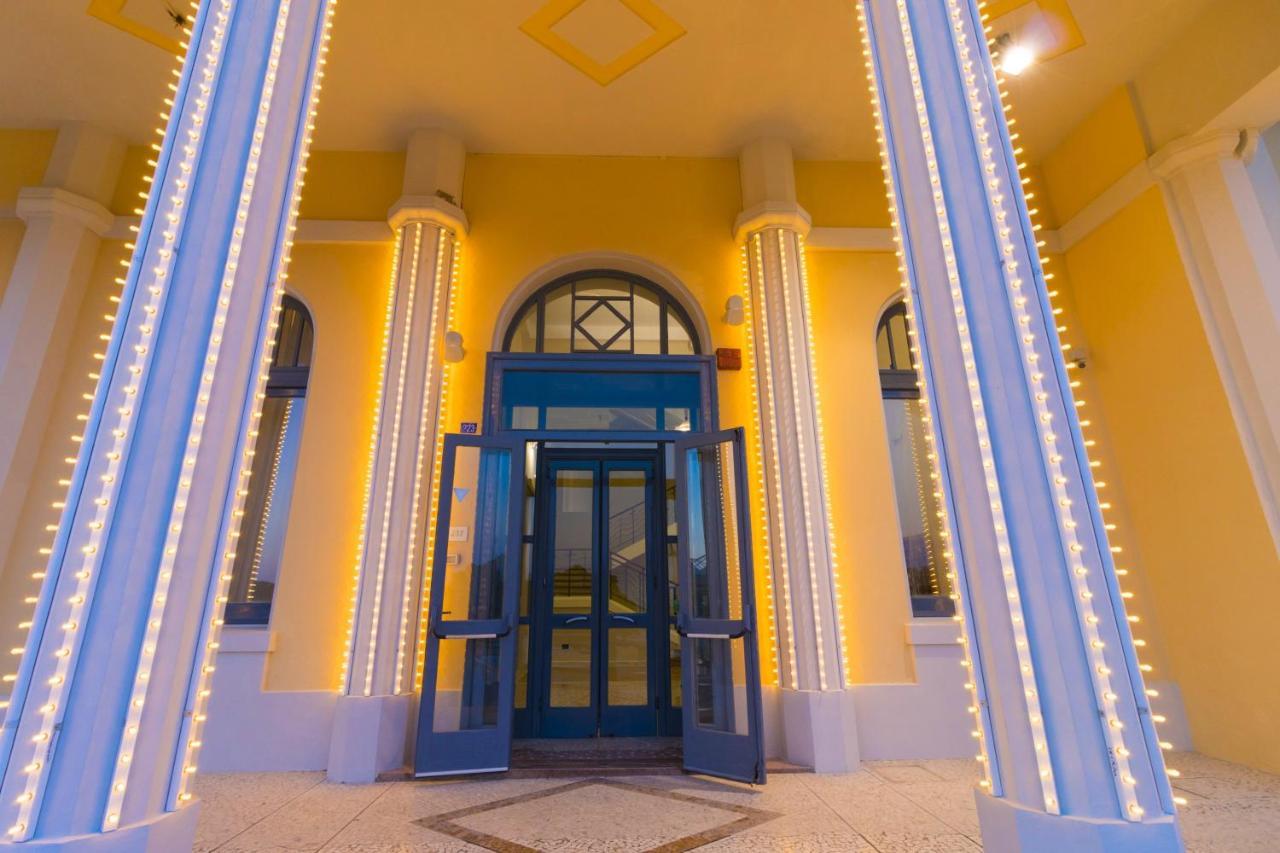 Albergo Palazzo Санта-Чезареа-Терме Экстерьер фото