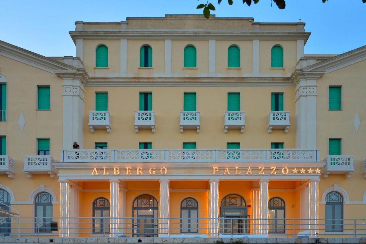 Albergo Palazzo Санта-Чезареа-Терме Экстерьер фото