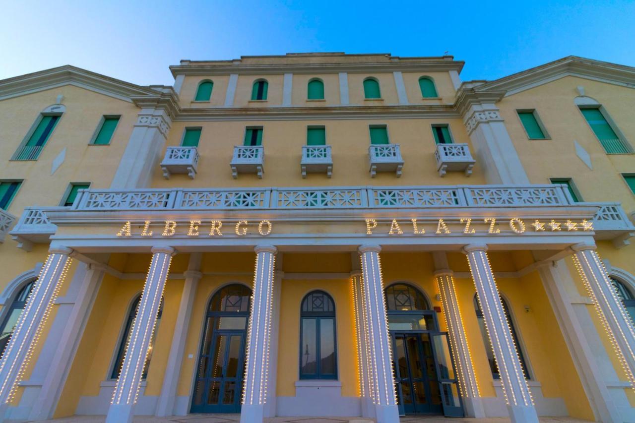 Albergo Palazzo Санта-Чезареа-Терме Экстерьер фото